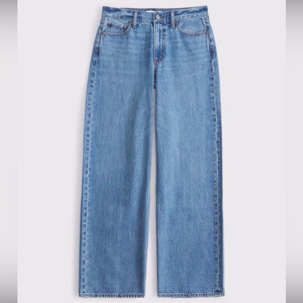Abercrombie & Fitch Curve Love Low Rise Ultra Loose NWT